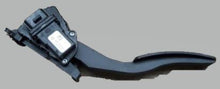 Load image into Gallery viewer, Chrysler 300C LX Accelerate pedal 04593610AA - AP0041