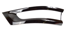 Load image into Gallery viewer, Tail light Bezel For Jeep Grand Cherokee WK