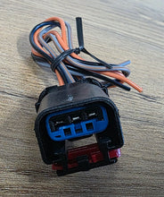Load image into Gallery viewer, Cam shaft position/oil pressure sensor connector HARNESS plug jk 3.6/ 3.8L