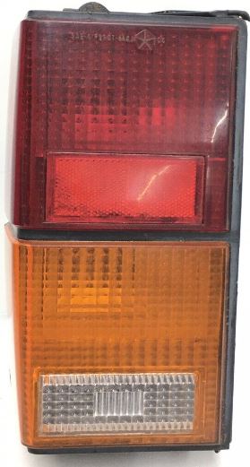 Left Tail Light 96-99 Jeep Cherokee XJ