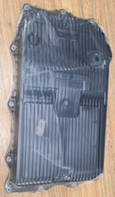 Load image into Gallery viewer, 8 Speed Automatic transmission Oil pan and Filter For Jeep Grand Cherokee WK2